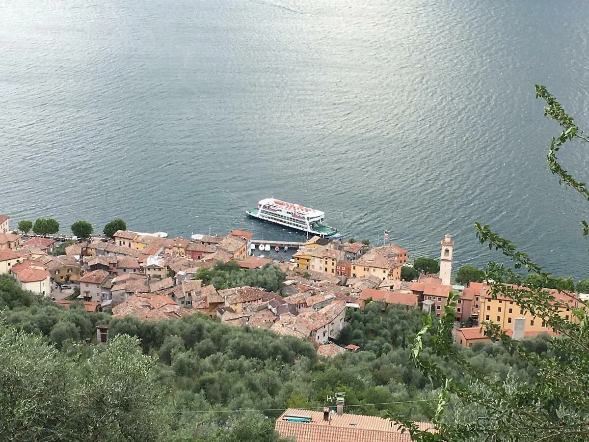 Apartment Appartamento Soldo Castelletto Di Brenzone Italy